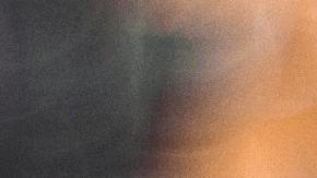 chica con cabello largo