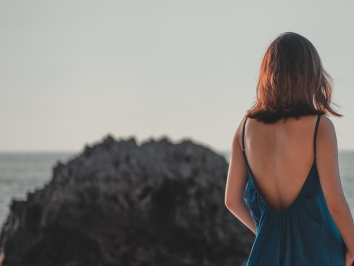 backless dress estilos