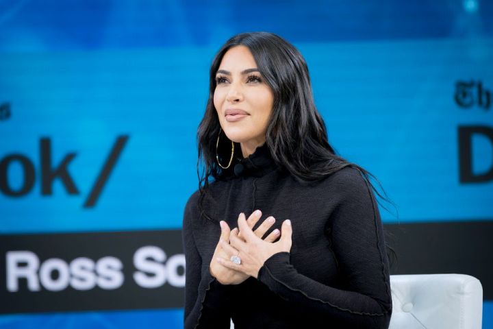 como tener el cabello de kim kardashian