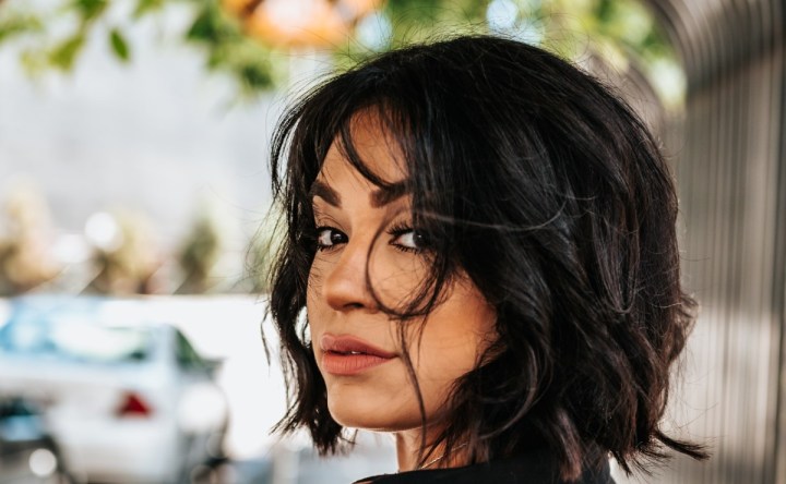 curtaing bangs cómo se ve