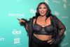 Lizzo lanza campaña con Dove