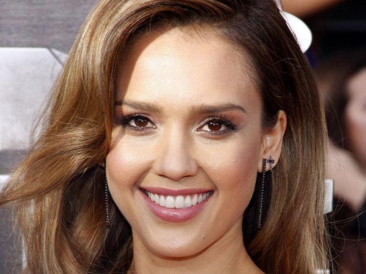 Los productos más populares de Honest Beauty de Jessica Alba por menos de $20