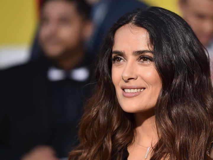 rutina skincare salma hayek