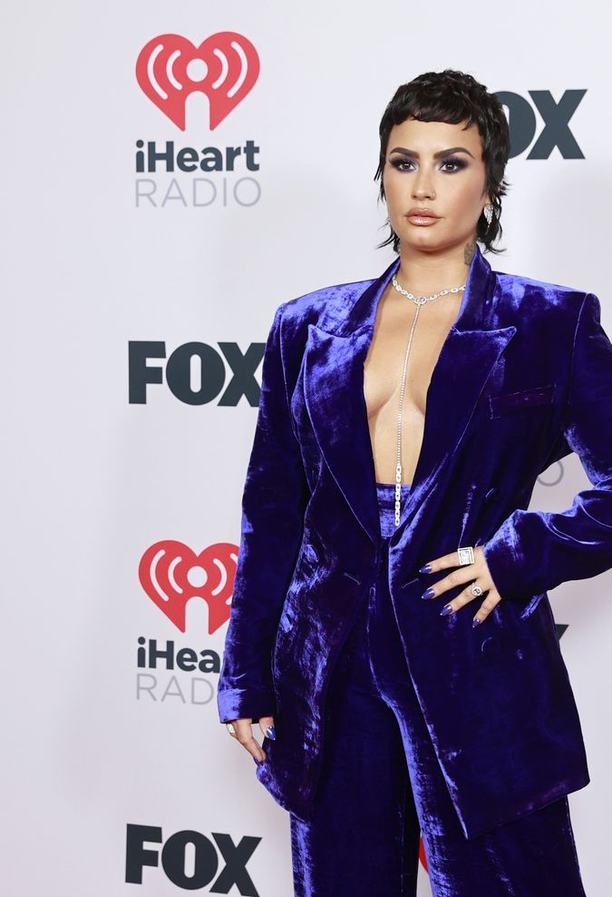 demi lovato iheart radio music awards 2021