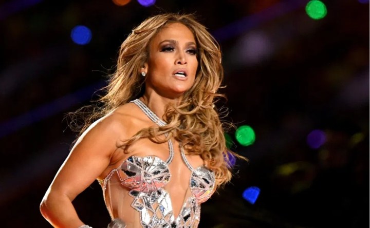 jennifer lopez curtain bangs