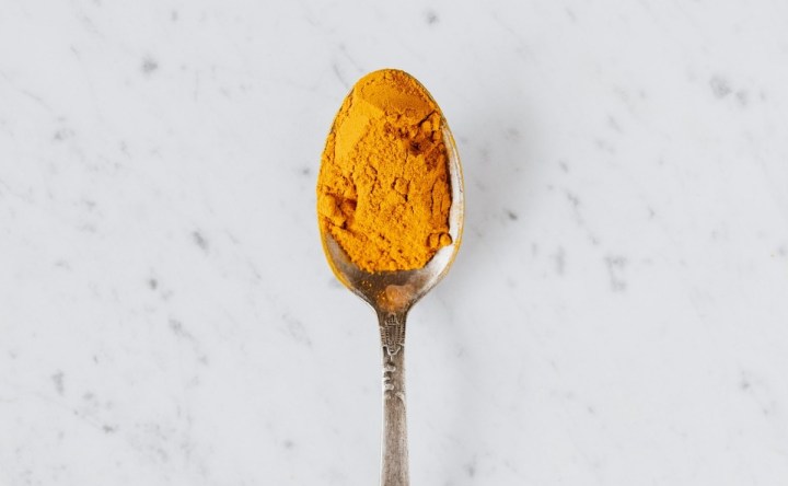 mascarilla de curcuma casera