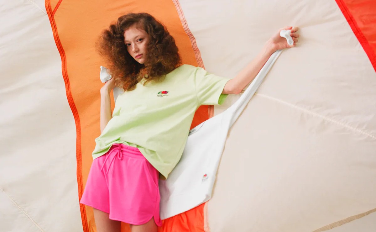 Zara y Fruit of the Loom se unen para lanzar una colección muy relajada