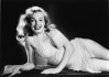 Marilyn Monroe es un icono de la moda. | Crédito de L. J. Willinger/Keystone Features/Hulton Archive/Getty Images)