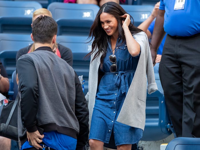 looks informales meghan markle