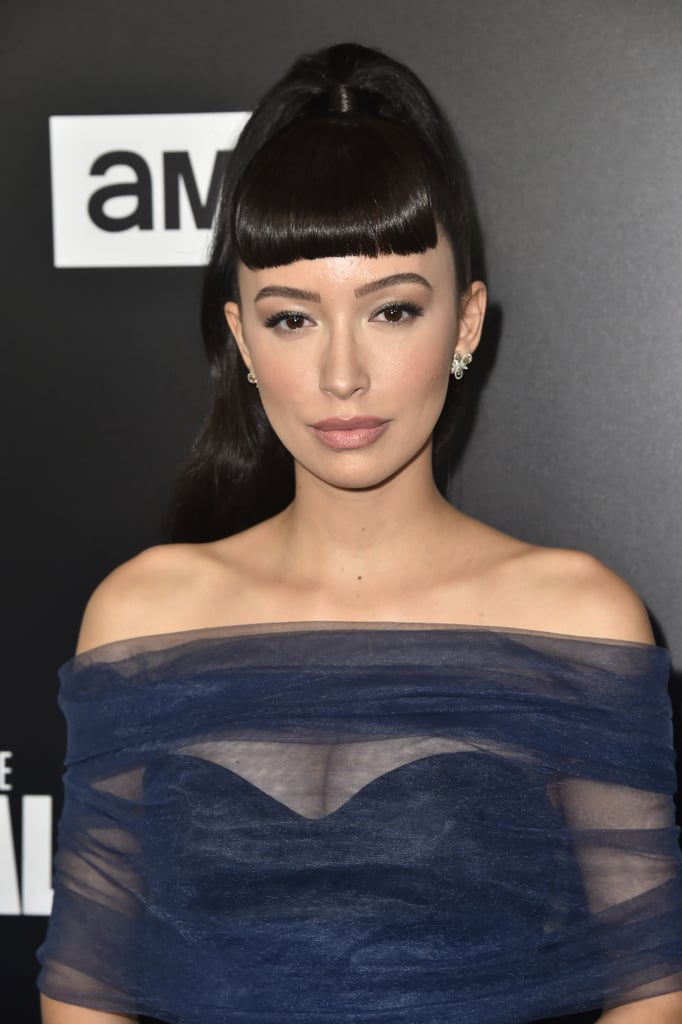 mejores looks christian serratos