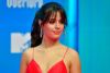 camila cabello defiende su pancita y celulitis