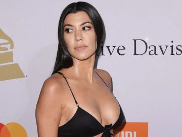 kourtney kardashian bikini brillante