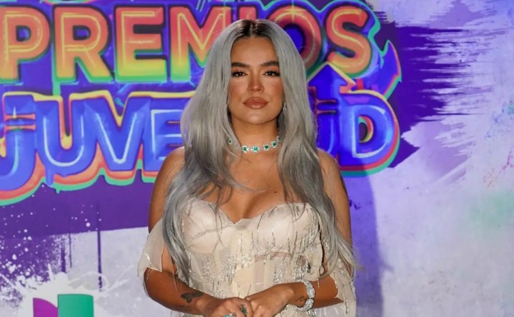 mejores vestidas premios juventud 2021