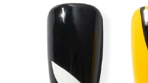 paly boy uñas postizas