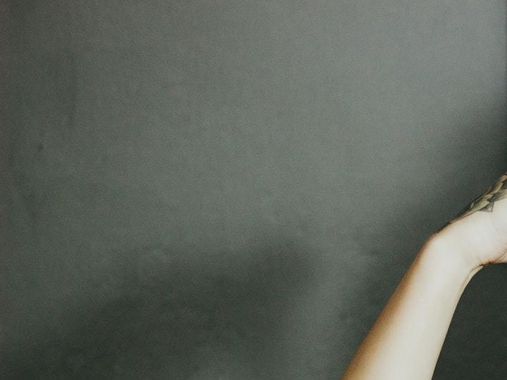 por qué el maquillaje no dura