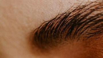 por que se craquela el maquillaje