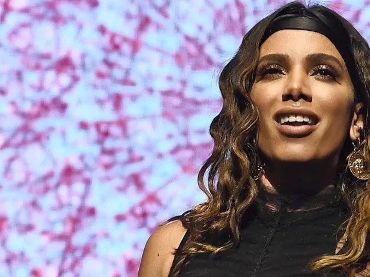anitta perfume