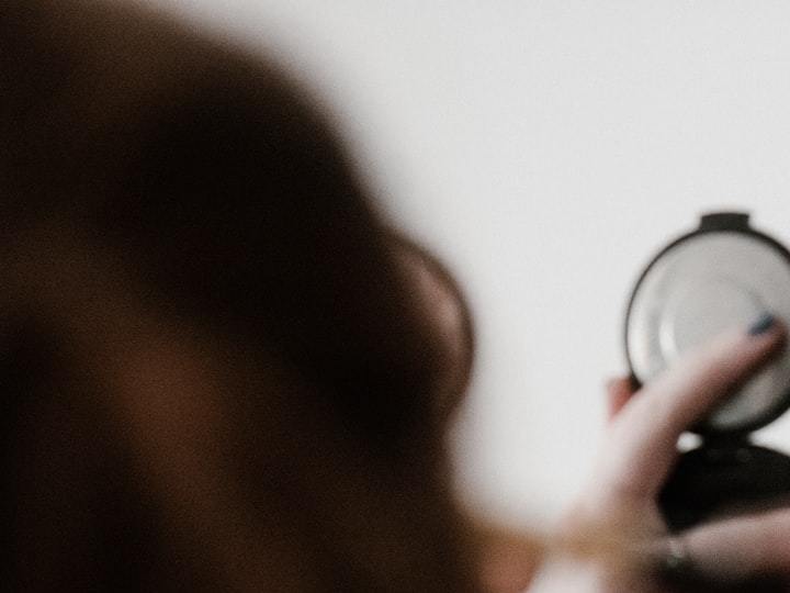 como aplicar bronzer blush e iluminador