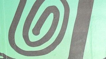 critican a kourtney kardashian por pintar pelo a su hija