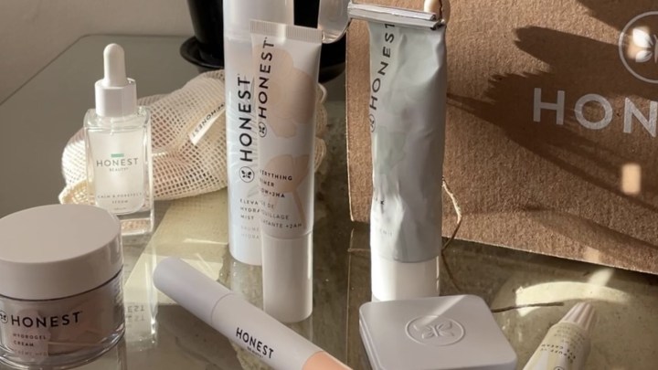 honest beauty Clean Conscious Culture Kit