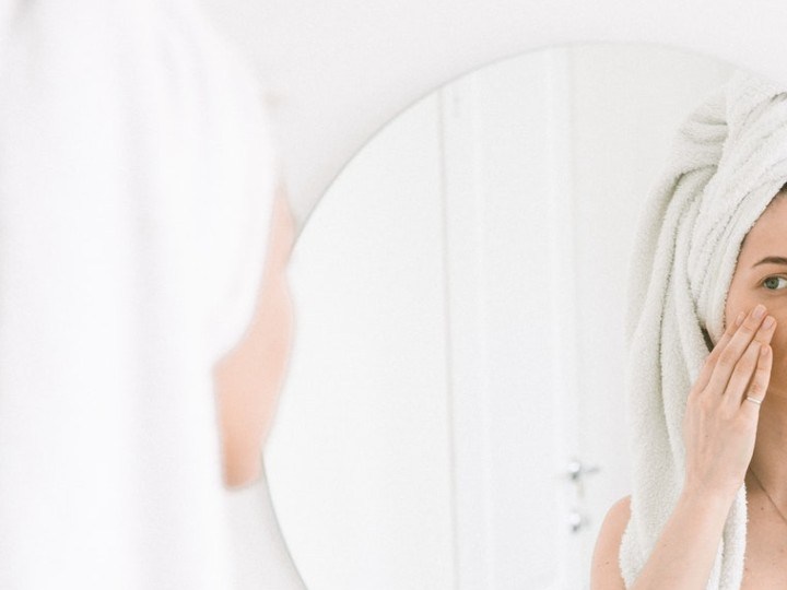 ingredientes en productos para eliminar manchas del rostro