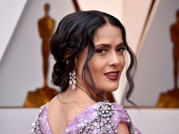 salma hayek pelicula eternals