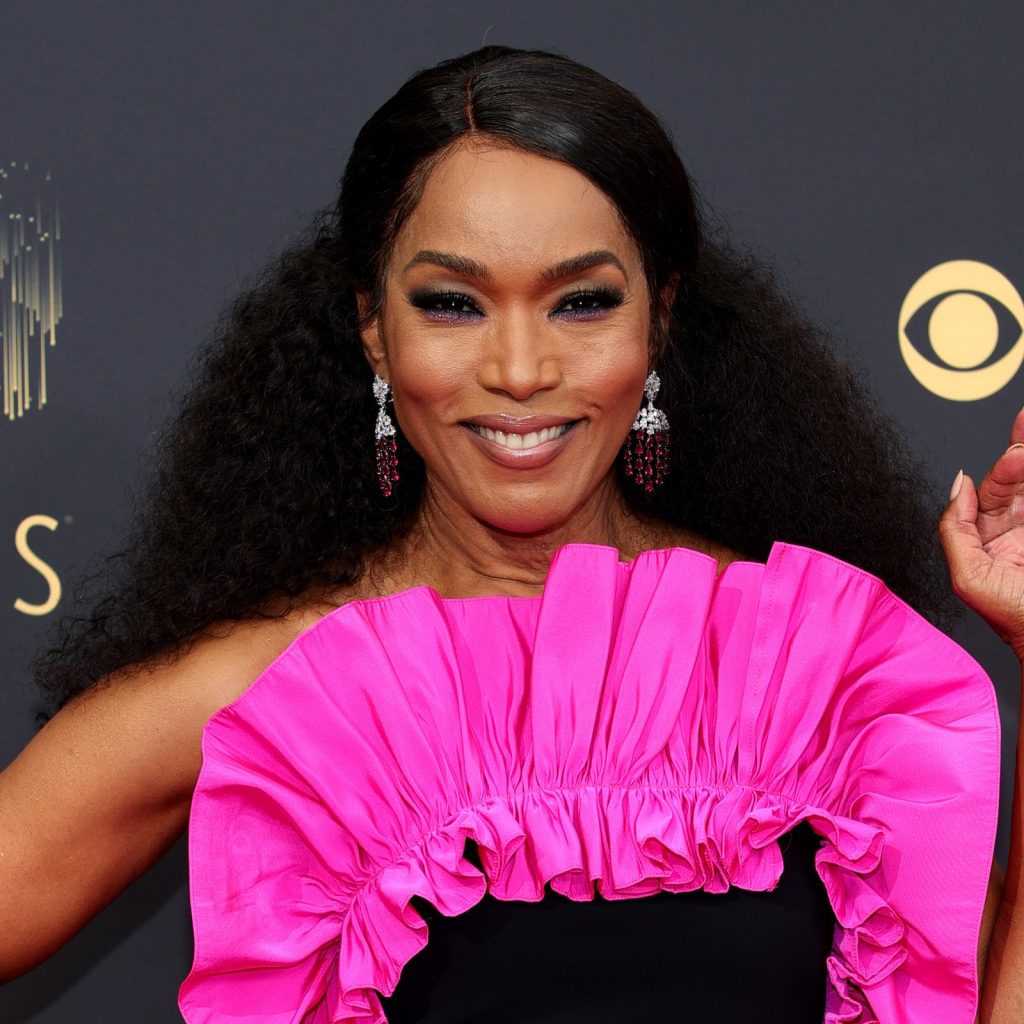 mejores looks premios emmy 2021