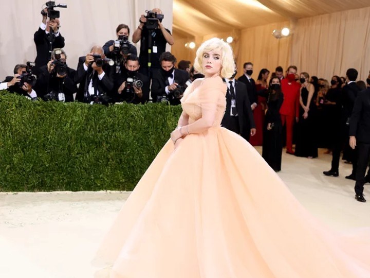 mejores vestidos met gala 2021