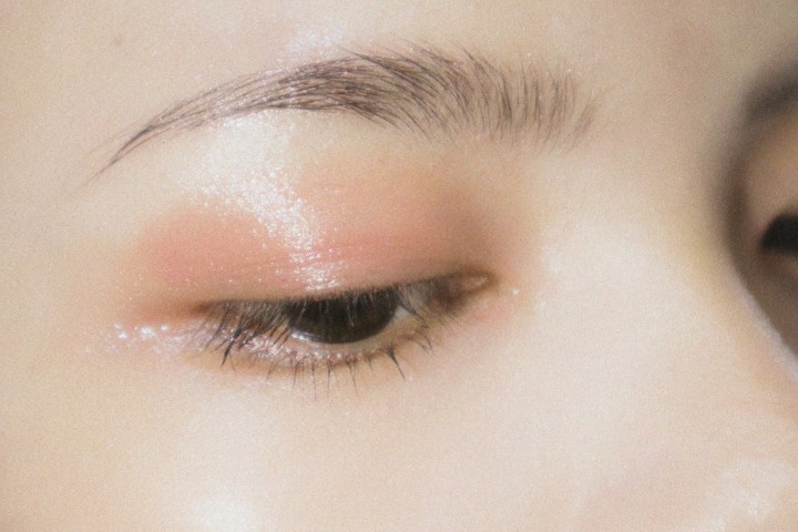 como hacer que crezcan las cejas