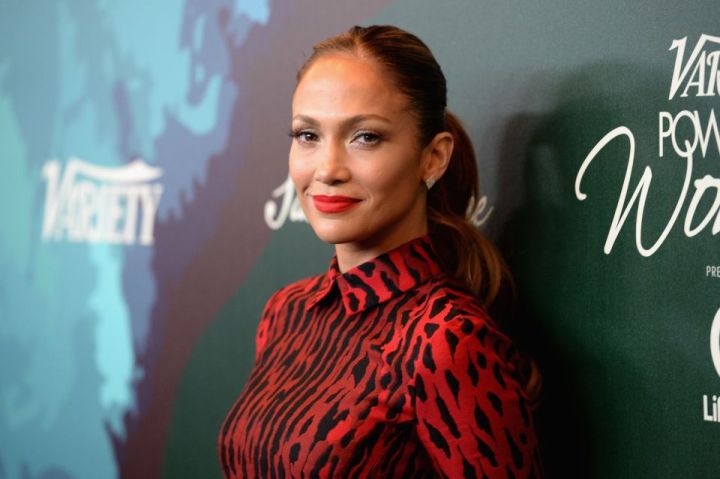 pelo rosa jennifer lopez