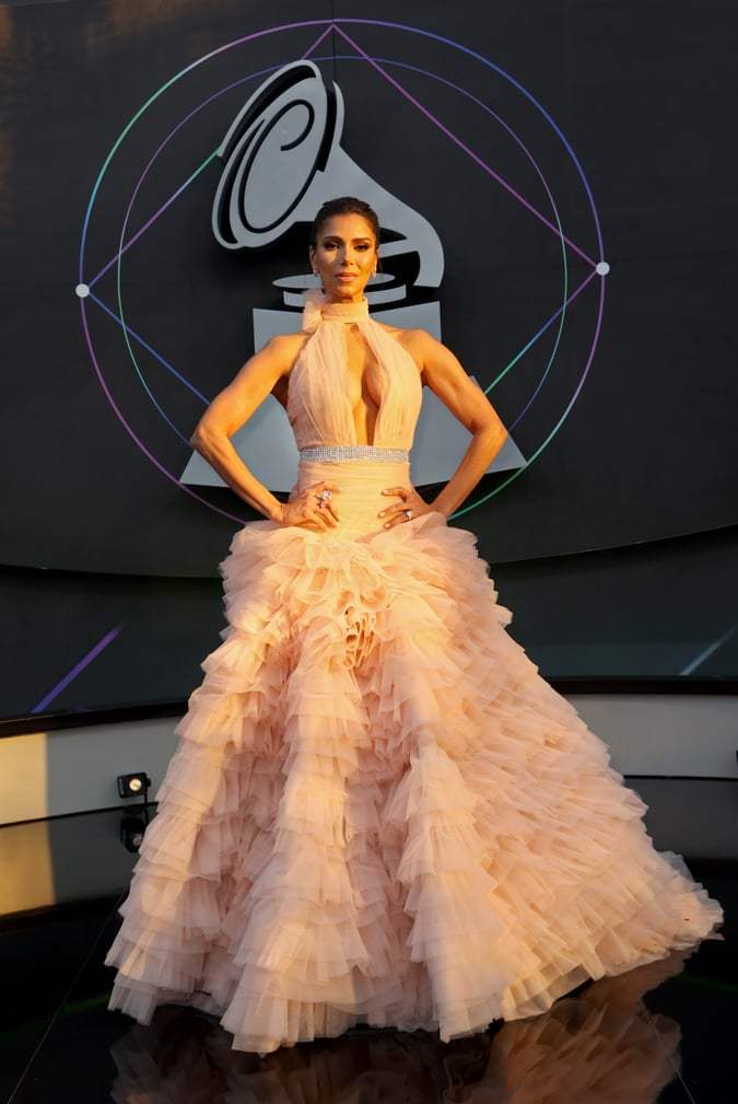 graammy latino 2021 looks