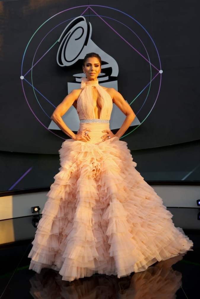 graammy latino 2021 looks
