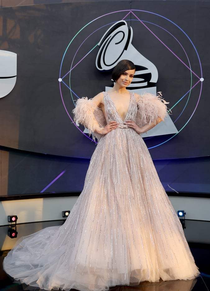 mejores vestidos latin grammy 2021