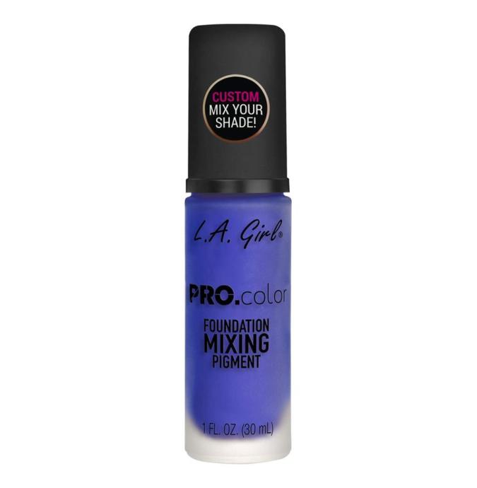 base de maquillaje azul