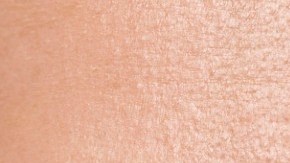 como depilar cejas en casa