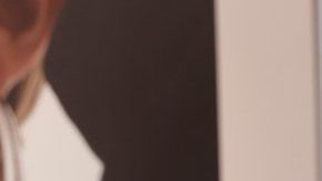 selena gomez tatuaje espalda