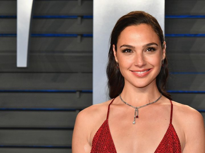 gal gadot cleopatra