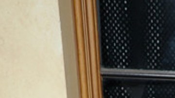 julia fox y kanye west paris fashion week