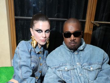 julia fox y kanye west paris fashion week