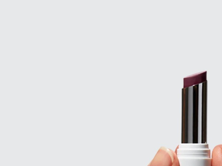 labiales color ciruela