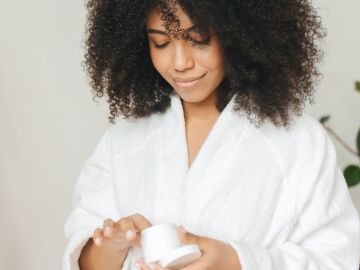 exfoliacion para el pelo beneficios