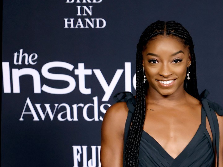 simone biles anillo de compromiso
