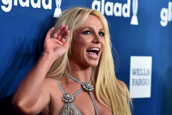 britney spears cirugia busto