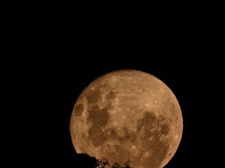 luna rosa de abril 2022 significado