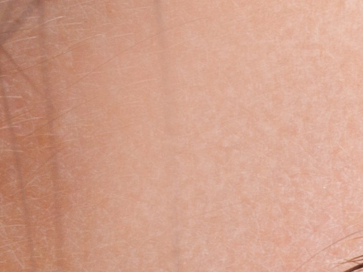 Cejas gruesas