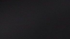 Ariana Grande compartió un tutorial de cómo realiza su delineado