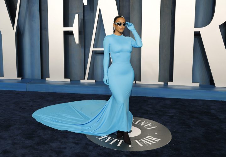 kim-kardashian-1388300759-e1662079755755.jpg