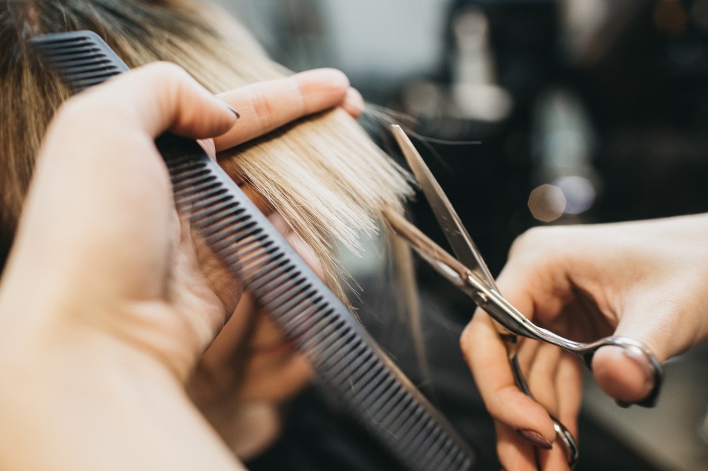 Fases lunares del mes de octubre que día debes cortar tu cabello si