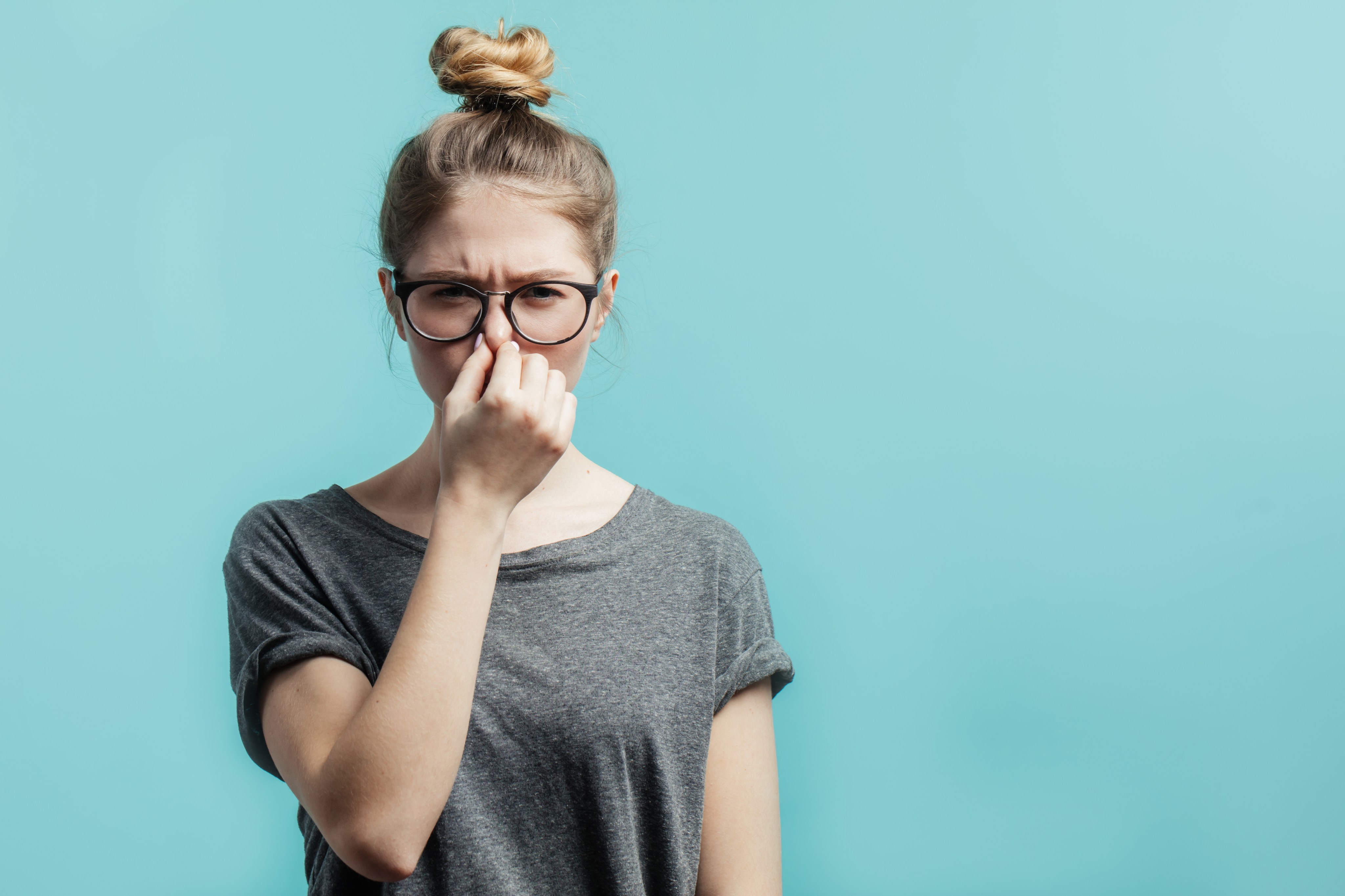 Cómo usar el vinagre para eliminar el mal olor y las manchas de la ropa -  Bien Bonita