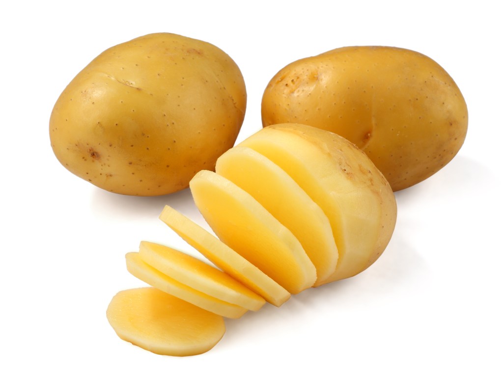 Agua de cáscara de papas